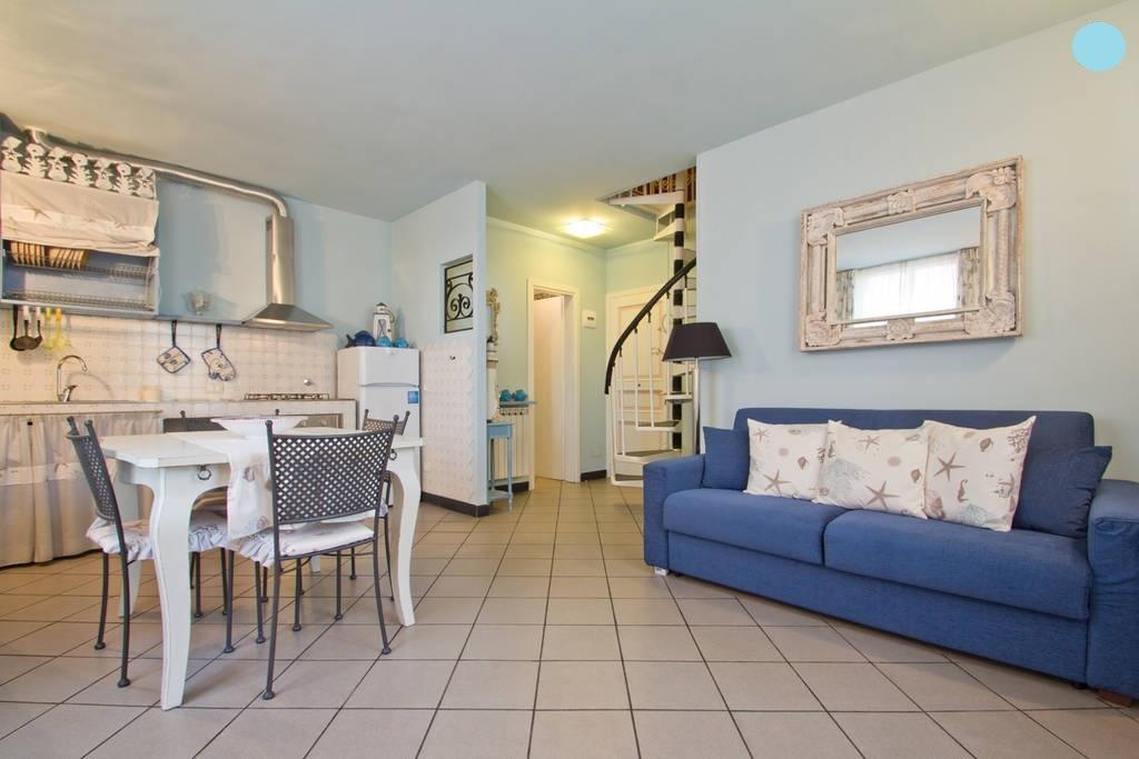 Case Vacanze Borgo Marina Imperia Room photo